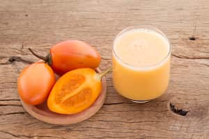 El jugo de esta fruta es agridulce por su gran componente cítrico.