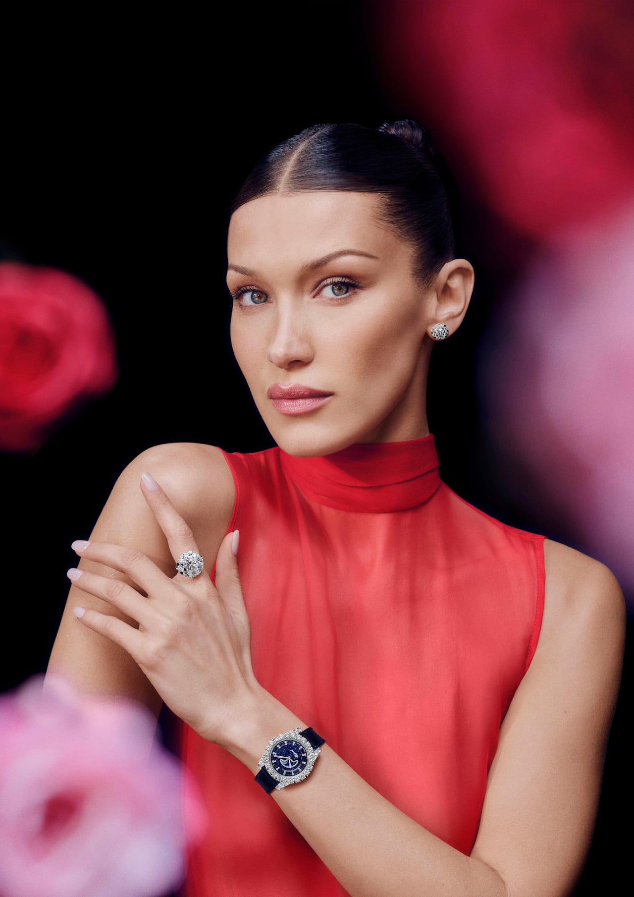 Bella Hadid protagoniza la más reciente campaña de Chopard