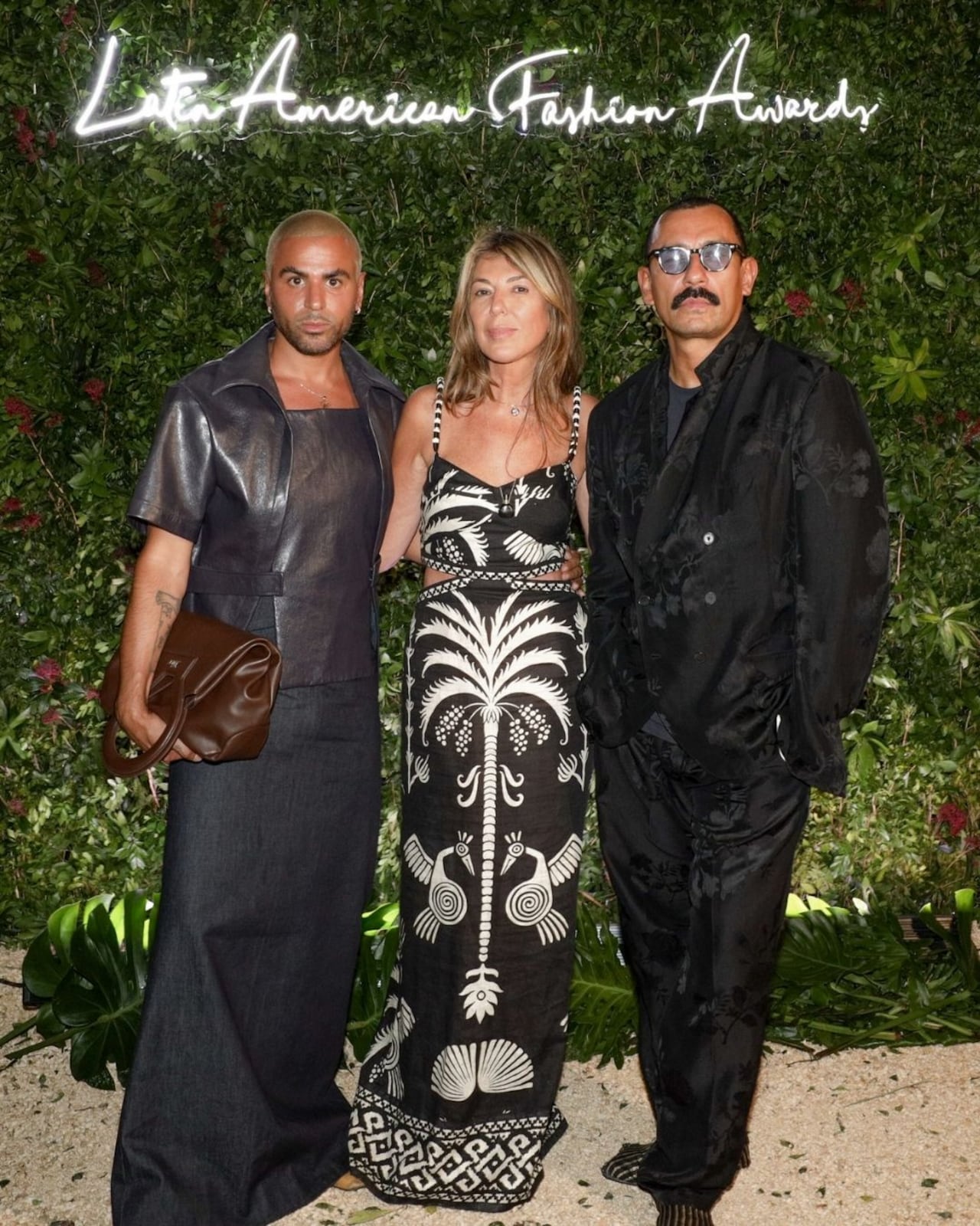 Latin American Fashion Awards es una plataforma de influencia global concebida para democratizar el acceso, amplificar la visibilidad e impulsar el desarrollo del mejor talento latinoamericano en la escena internacional.
