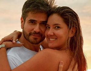 Daniela Álvarez y Daniel Arenas siguen mostrando su estable relación